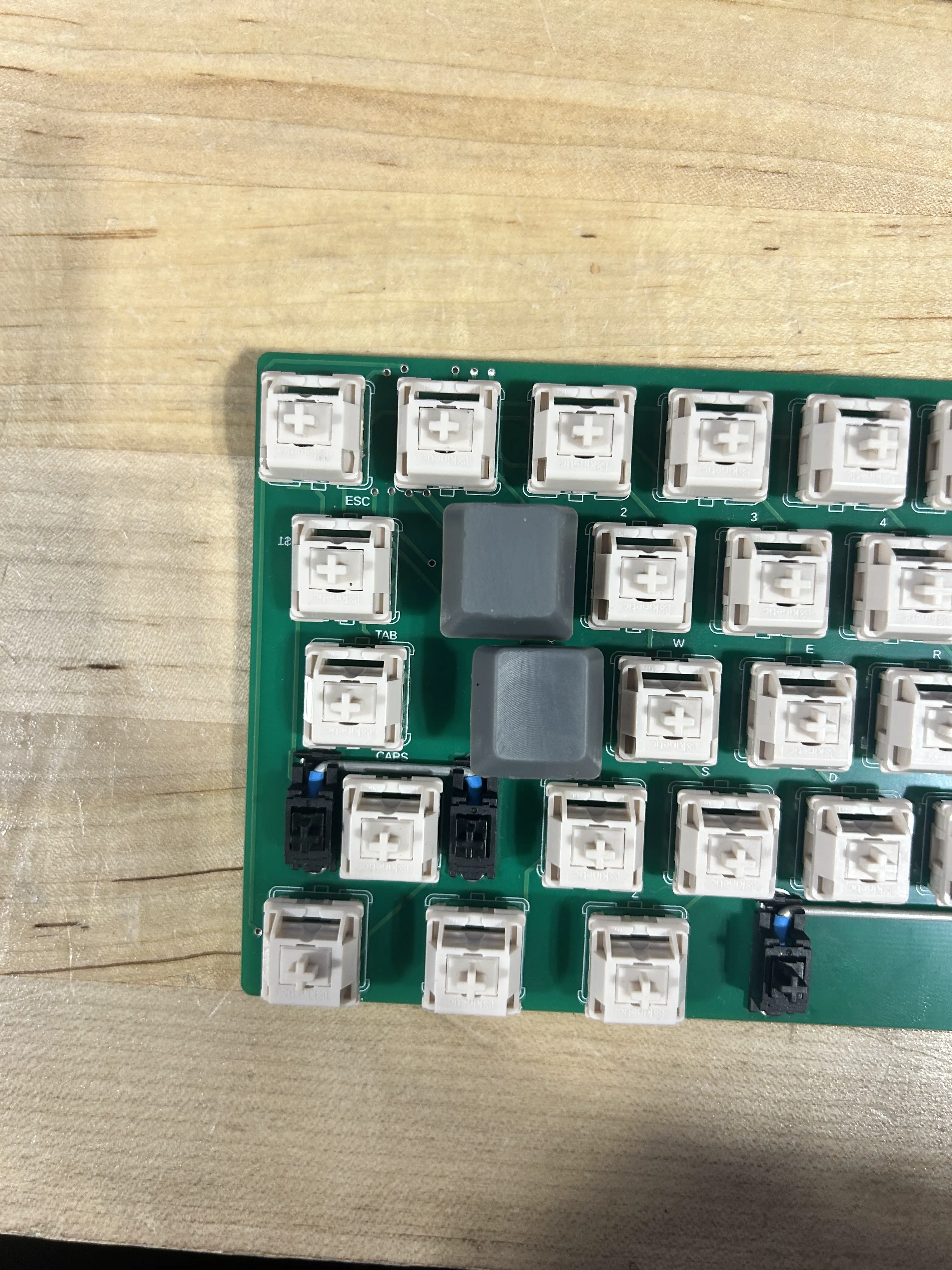 r3 and r2 keycap