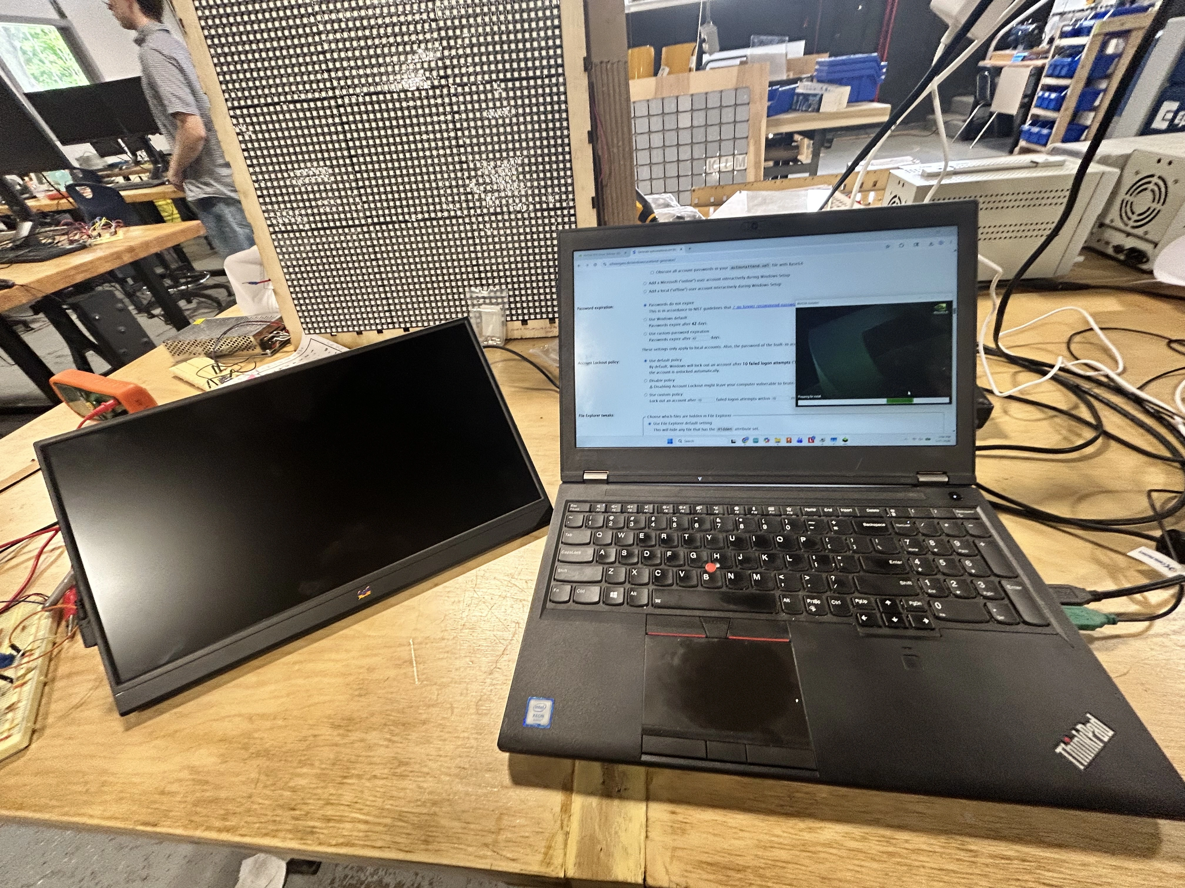 portable monitor not on